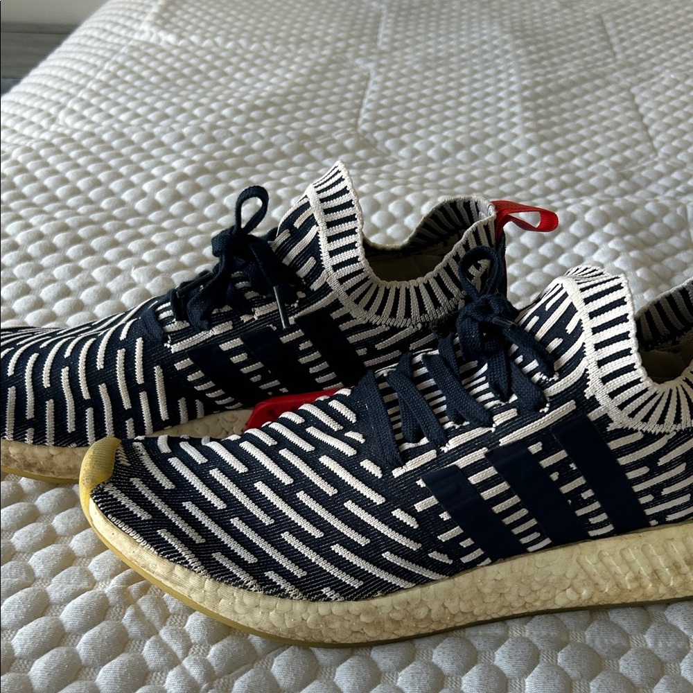 adidas Blue and White PrimeKnit sneakers
Used.